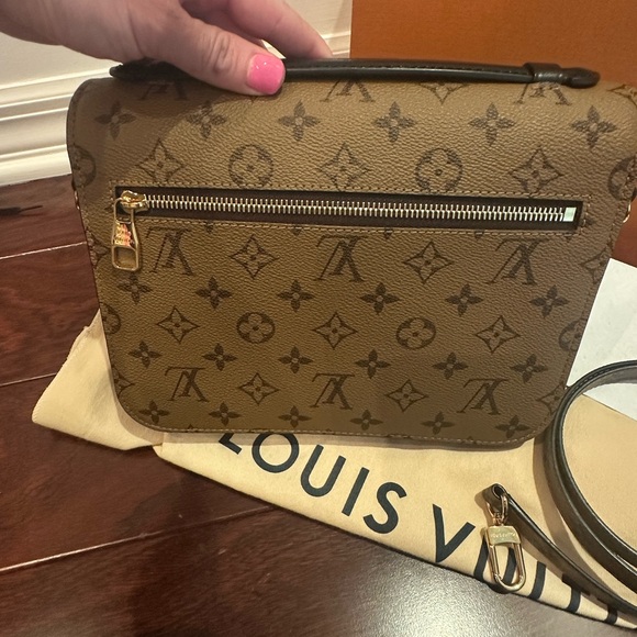 Louis Vuitton Two-Tone Monogram Crossbody Bag - Picture 6 of 9